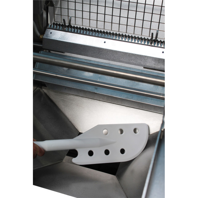 SPATULE MIELLERIE MONOBLOC A TROUS 54 CM
