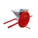 PETIT BROYEUR A OPERCULE-TREMIE INOX